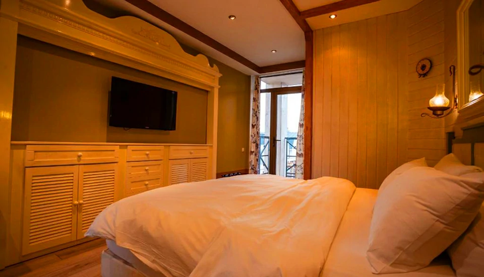 هتل پیازا بوتیک باتومی